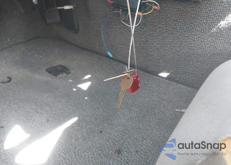 1986 Pontiac Fiero Se из США, поврежденный, VIN 1G2PF3796GP243725